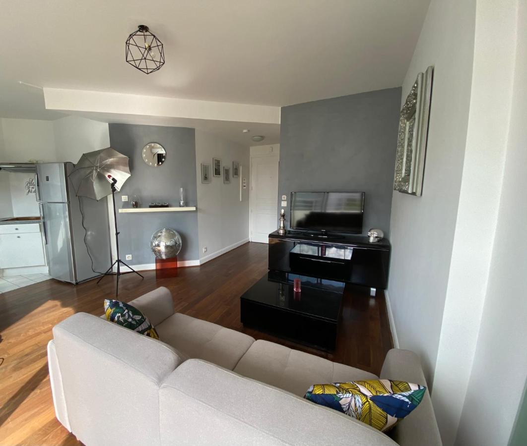 Charmant Appartement En Bord De Cher แซงต์-อแวร์แตง ภายนอก รูปภาพ