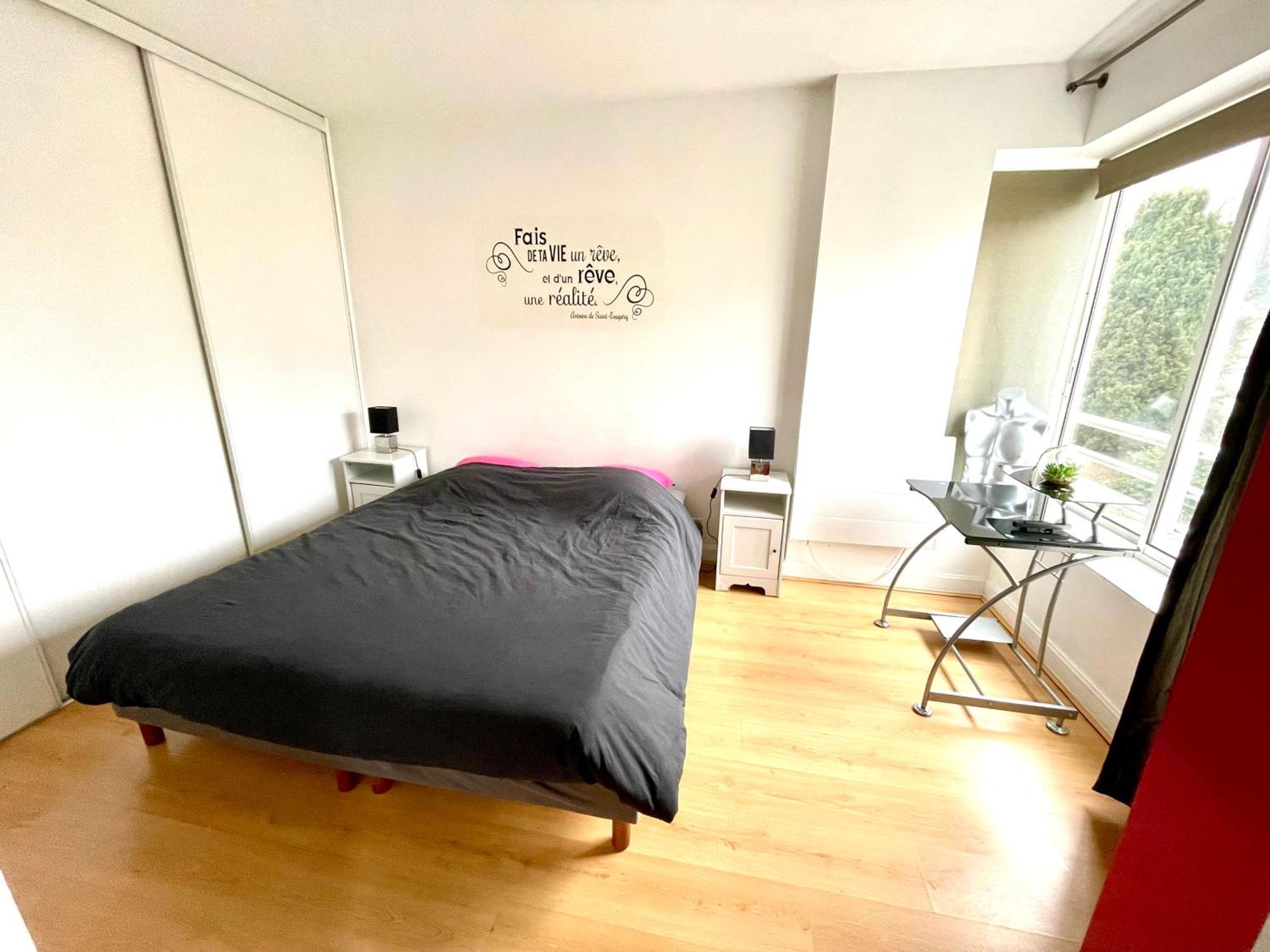 Charmant Appartement En Bord De Cher แซงต์-อแวร์แตง ภายนอก รูปภาพ